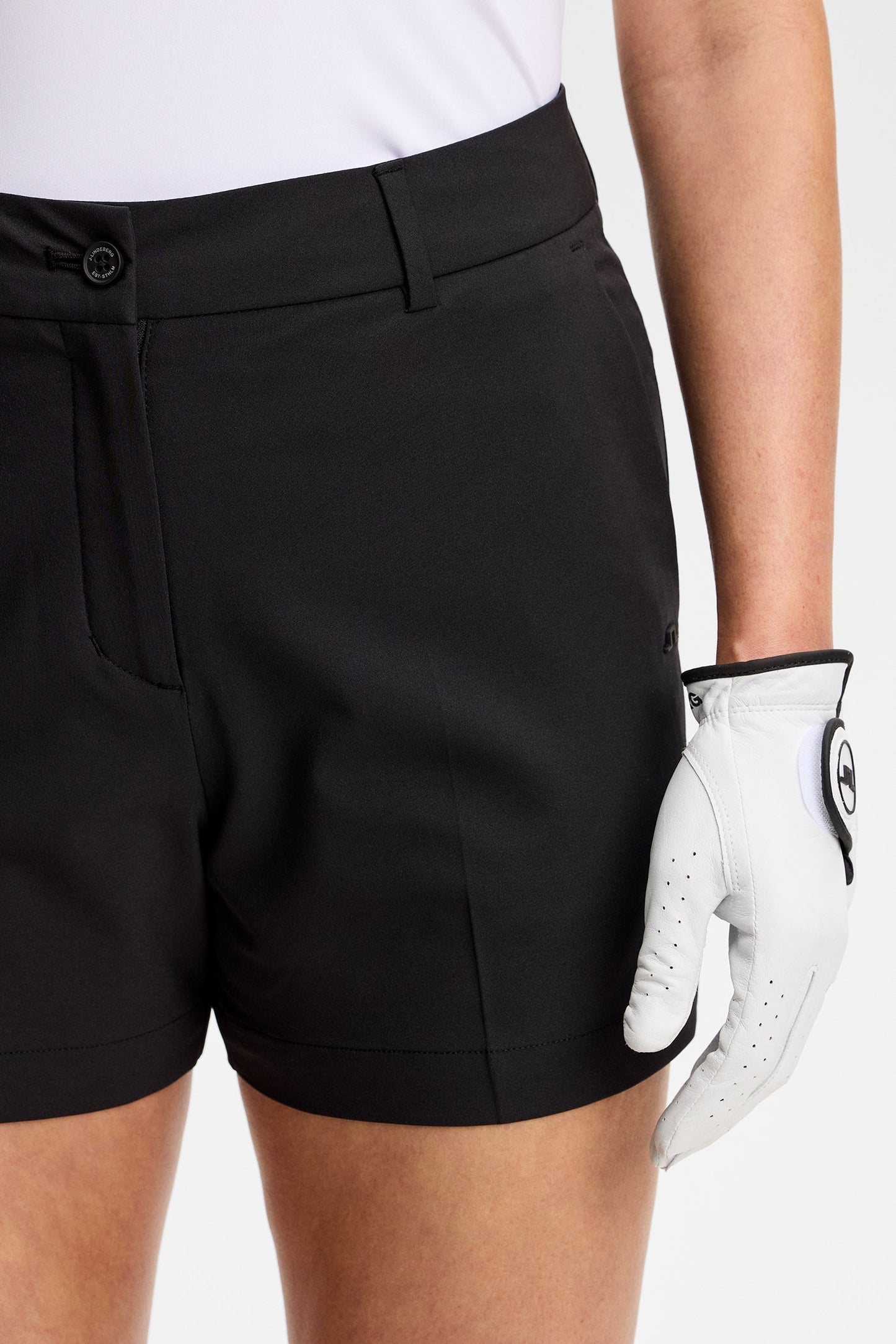 Gwen Shorts / Black