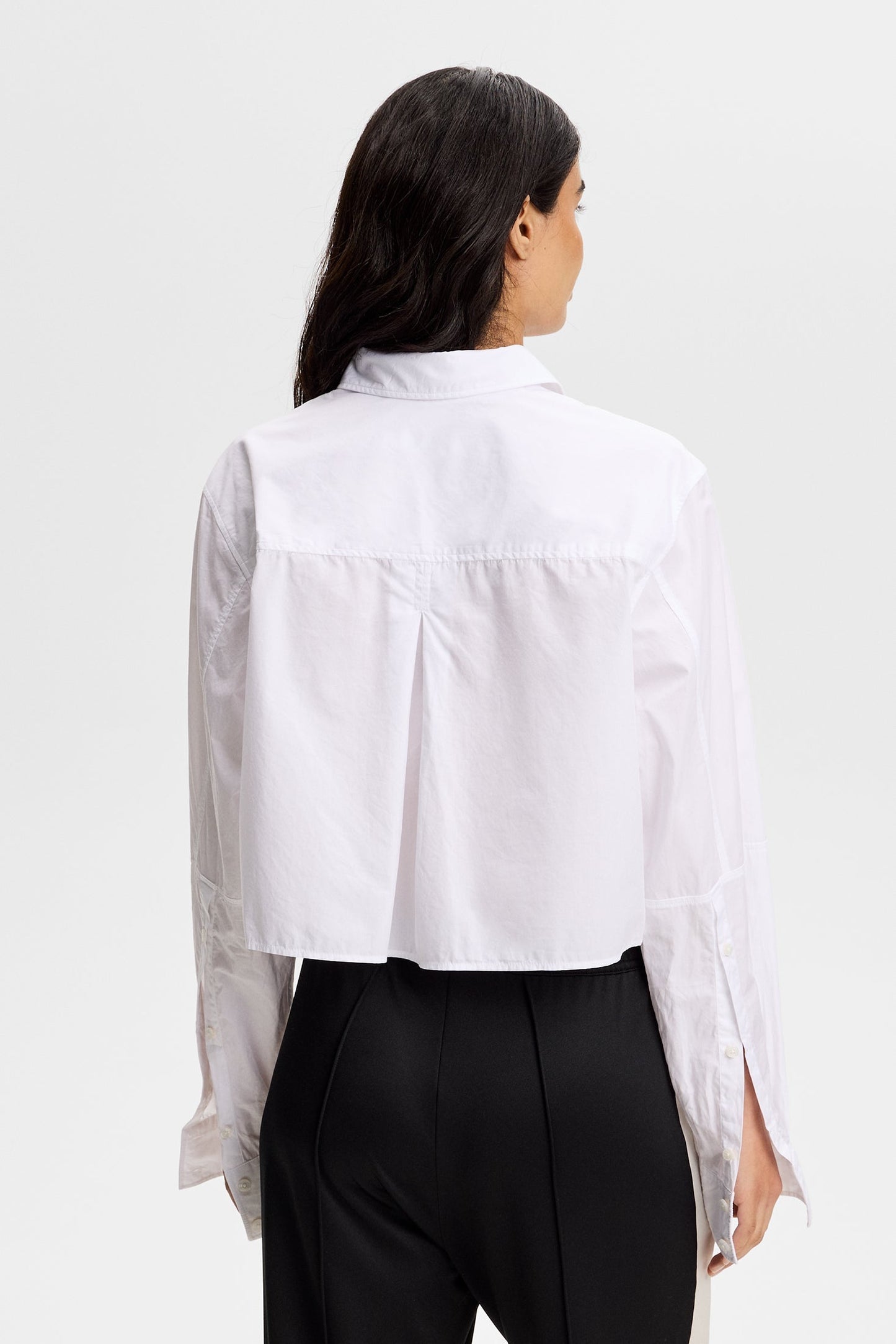 Jelina Cotton Solid Shirt / White